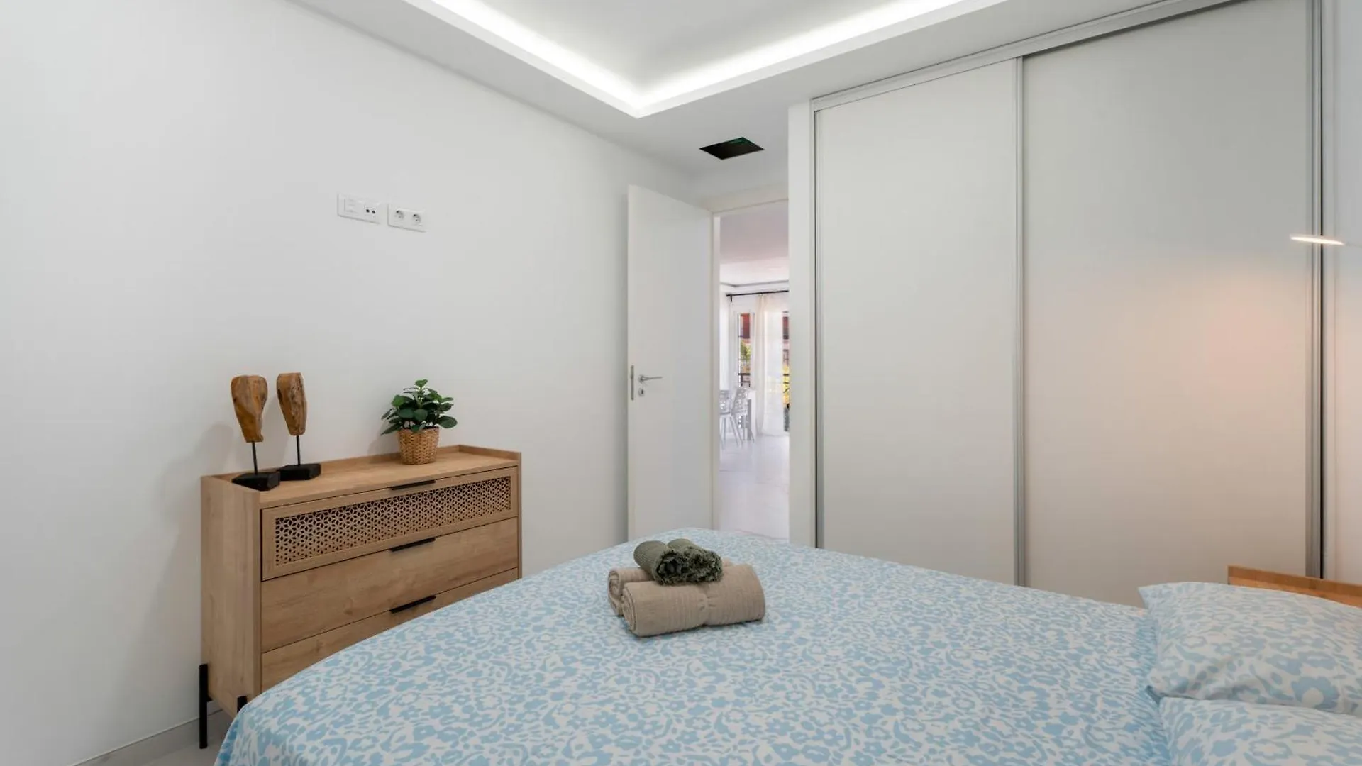아로나 Granada Park S01A 아파트 스페인