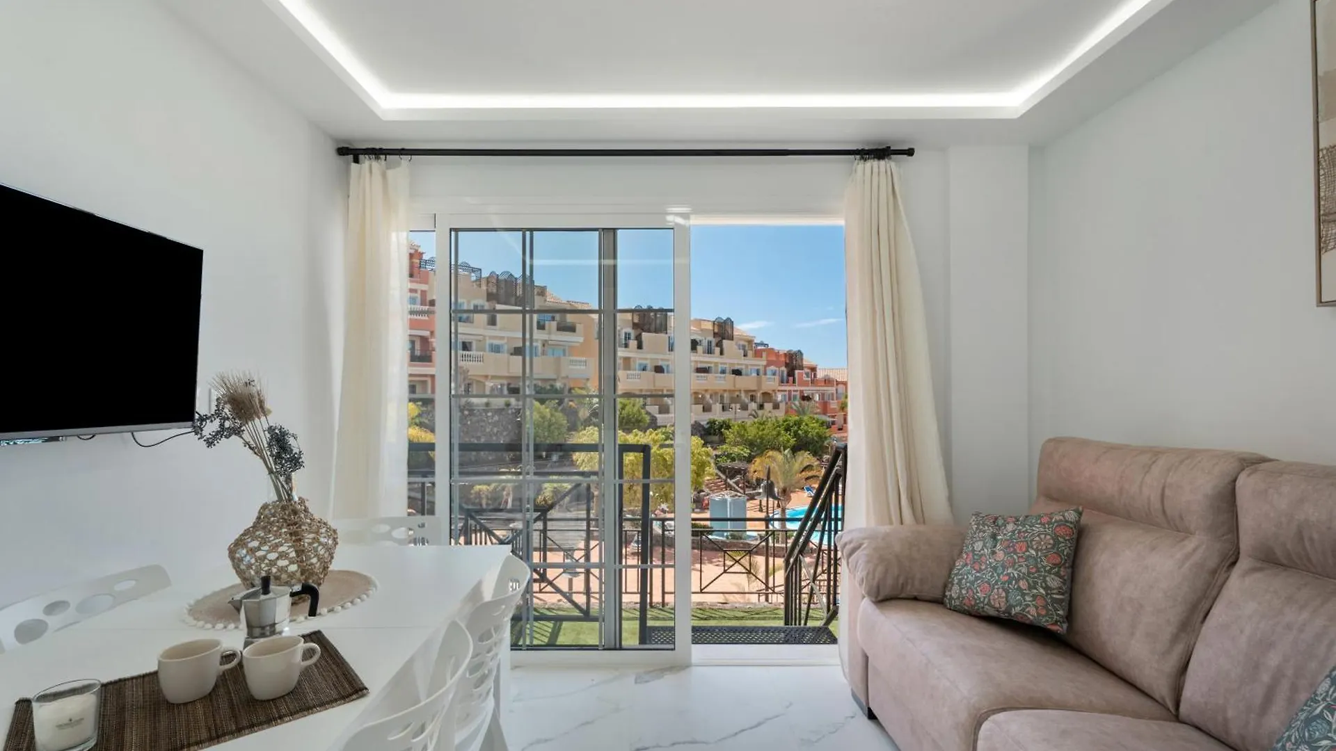 Appartamento Granada Park S01A Arona